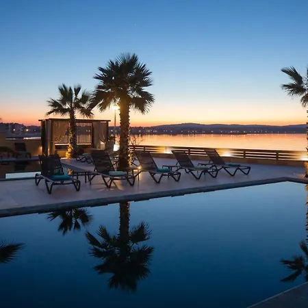 In With Sea View, Terrace, Air Conditioning, Wifi 5176-4 Apartmán