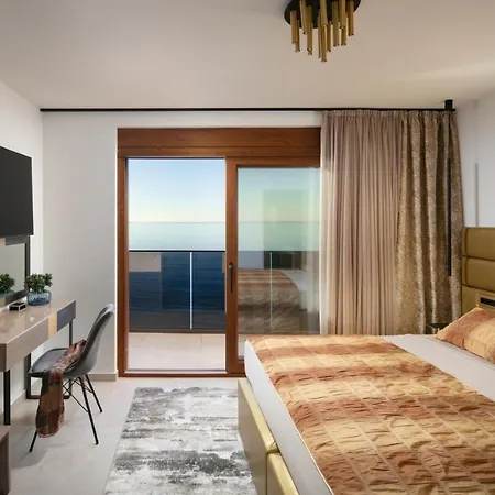 In With Sea View, Terrace, Air Conditioning, Wifi 5176-4 Apartament *