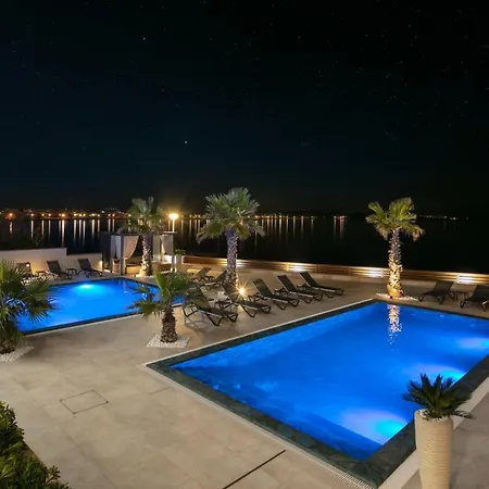 Apartament In With Sea View, Terrace, Air Conditioning, Wifi 5176-4 *